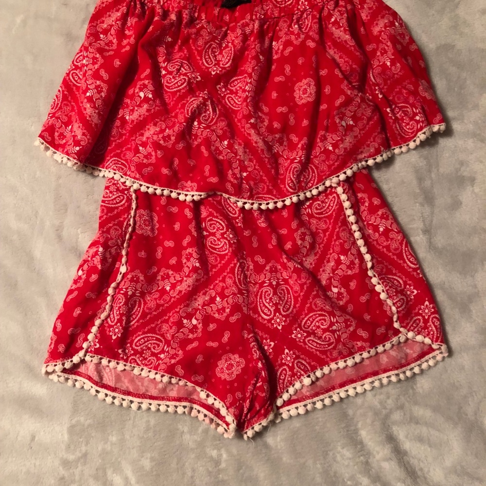Strapless romper